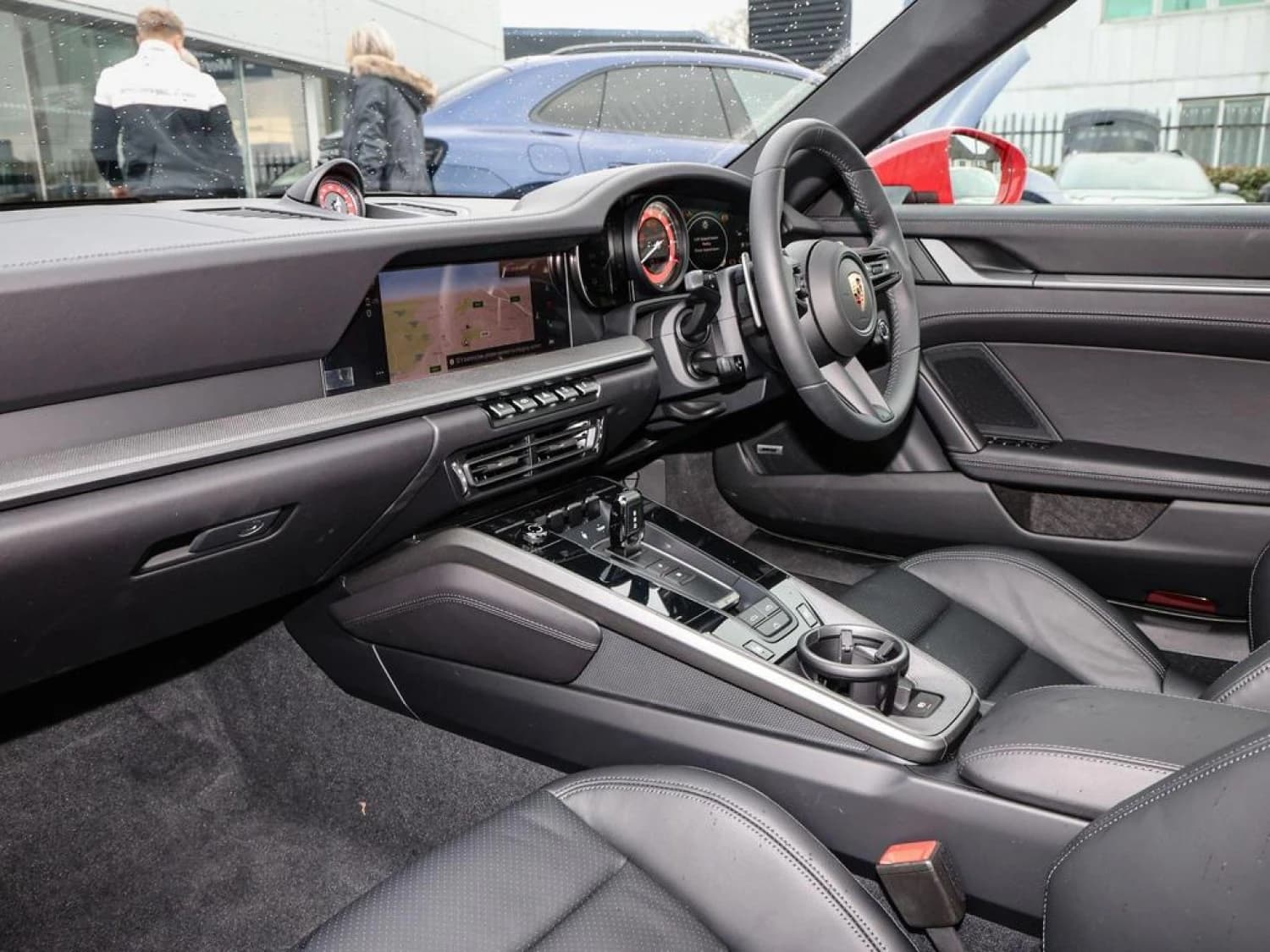 Porsche 911 T 992 Carrera 4 PDK - фото 16