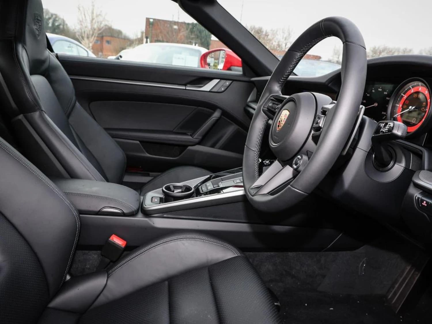 Porsche 911 T 992 Carrera 4 PDK - фото 18