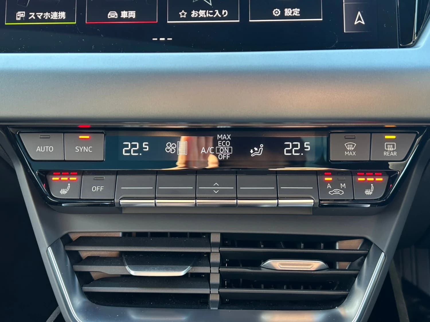 Audi e-tron GT Quattro - фото 27