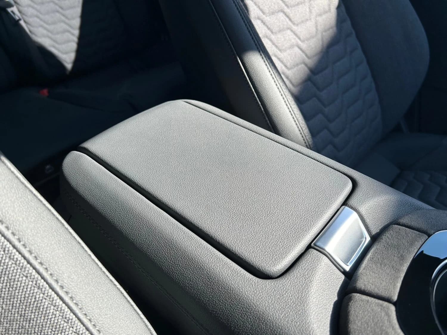 Audi e-tron GT Quattro - фото 32