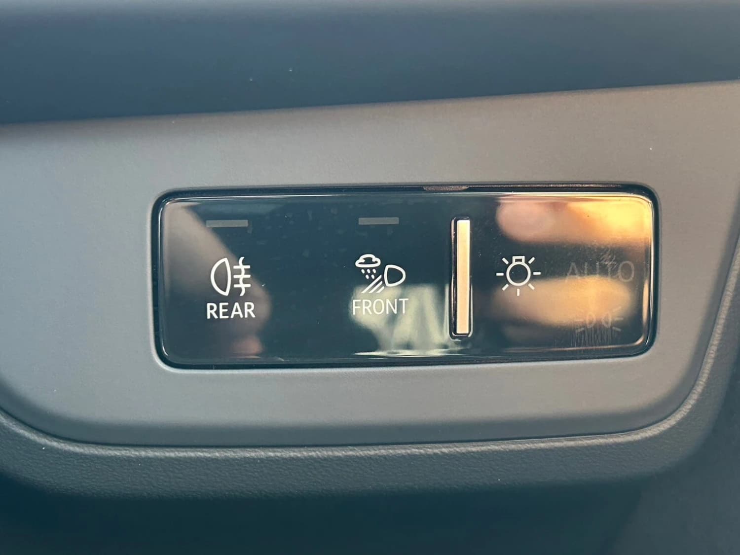 Audi e-tron GT Quattro - фото 35