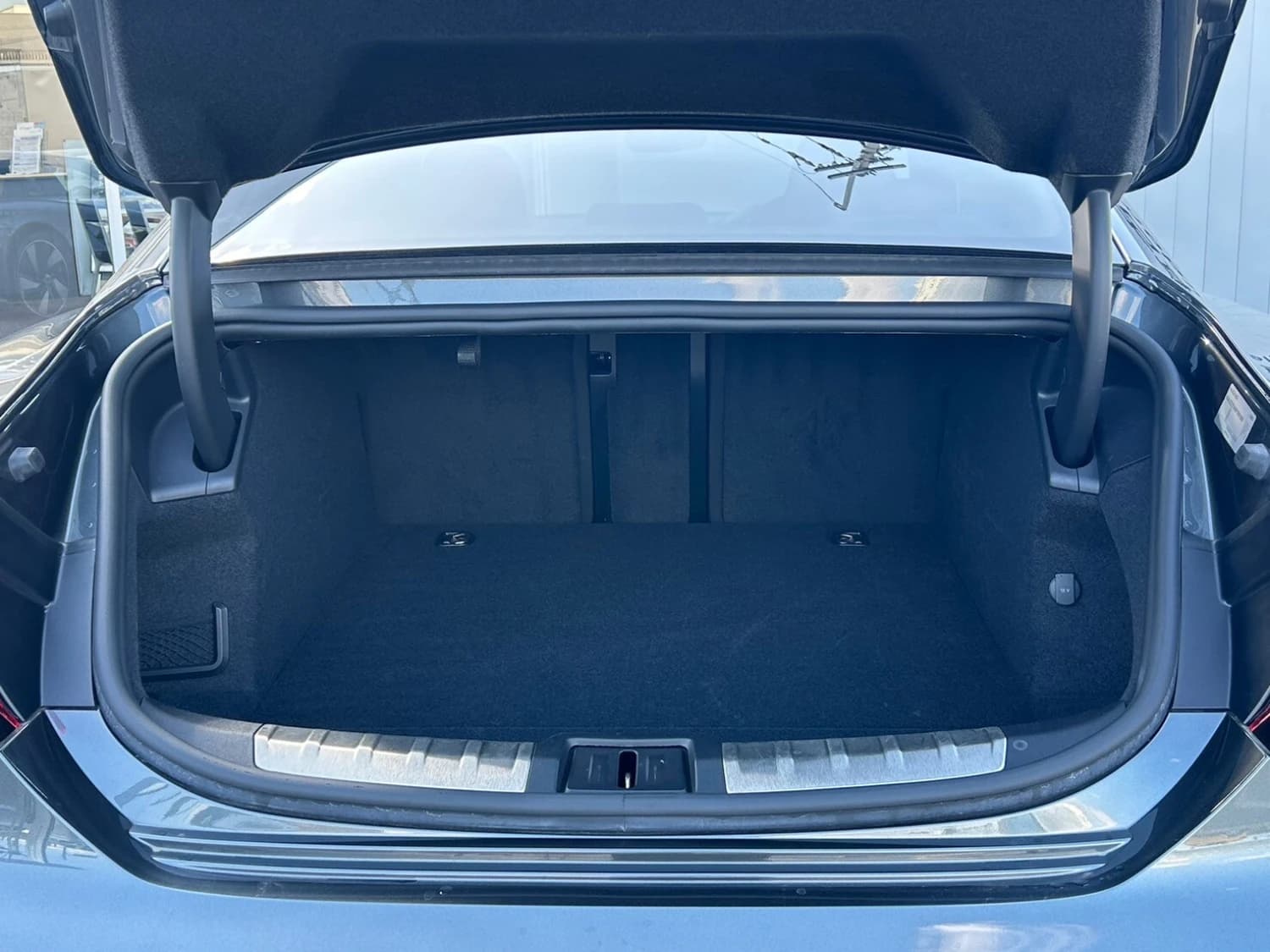 Audi e-tron GT Quattro - фото 46