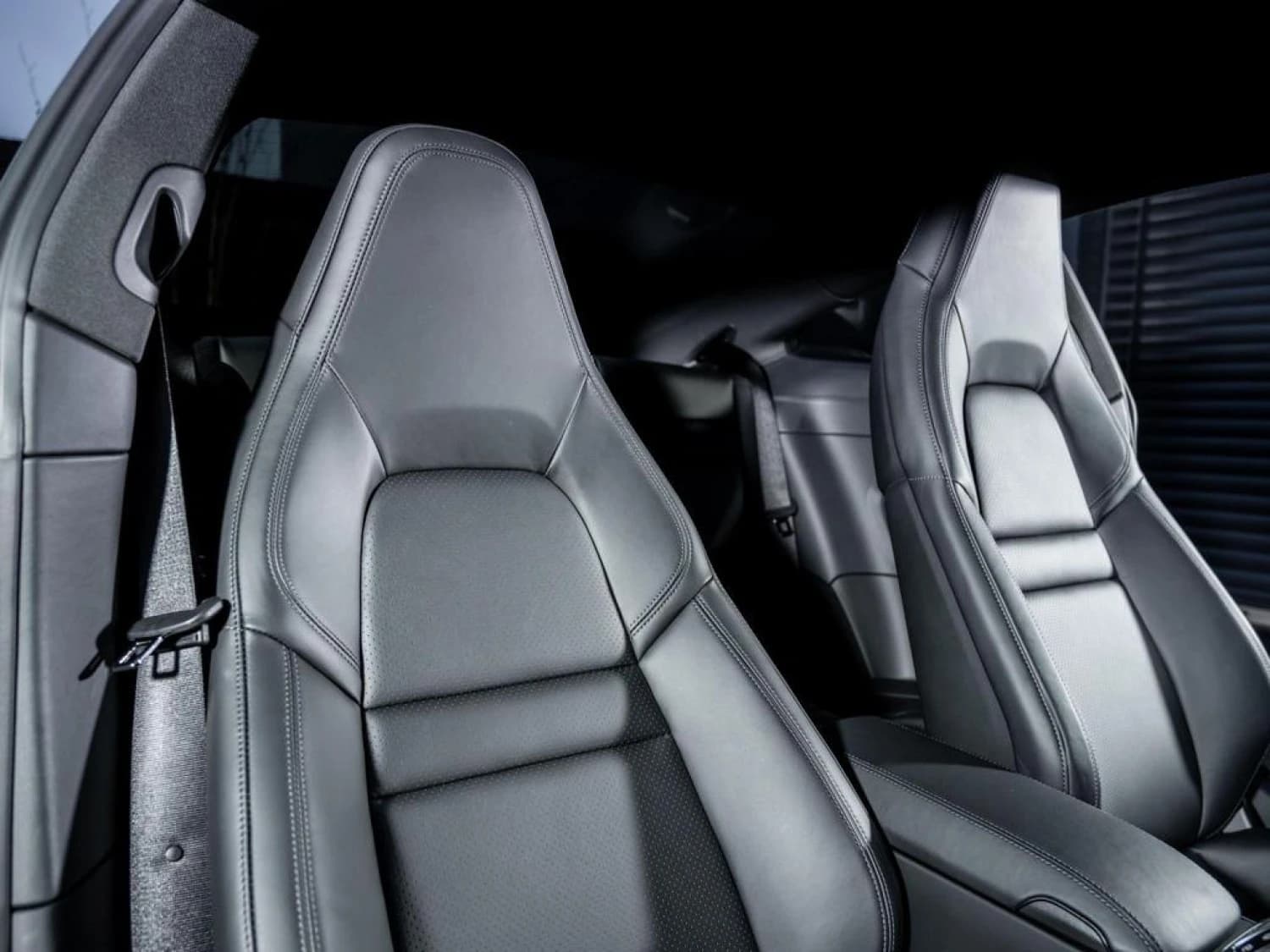 Porsche 911 T 992 Carrera PDK - фото 3