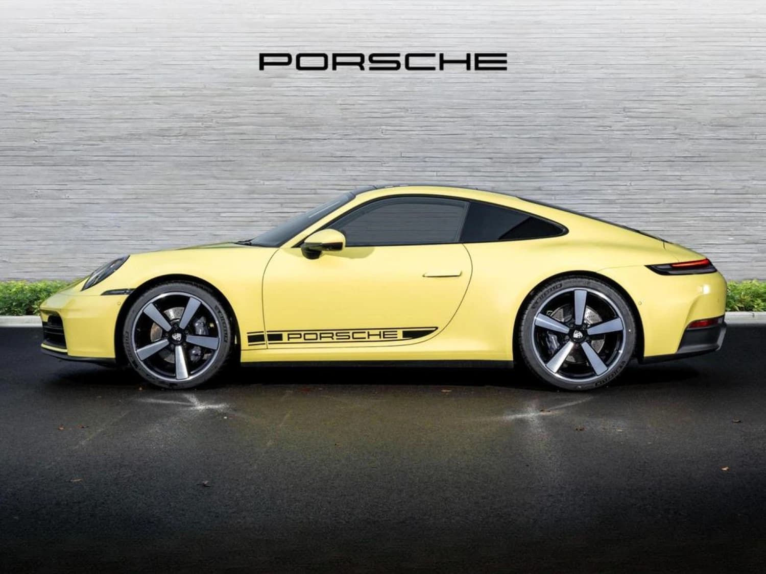 Porsche 911 T 992 Carrera PDK - фото 17