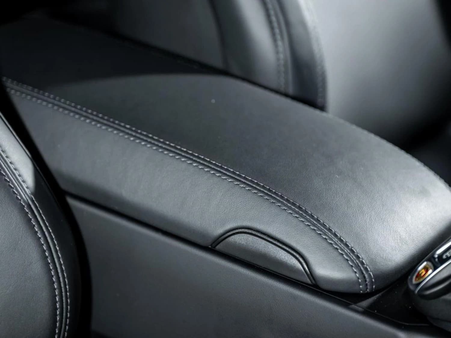 Porsche 911 T 992 Carrera PDK - фото 37