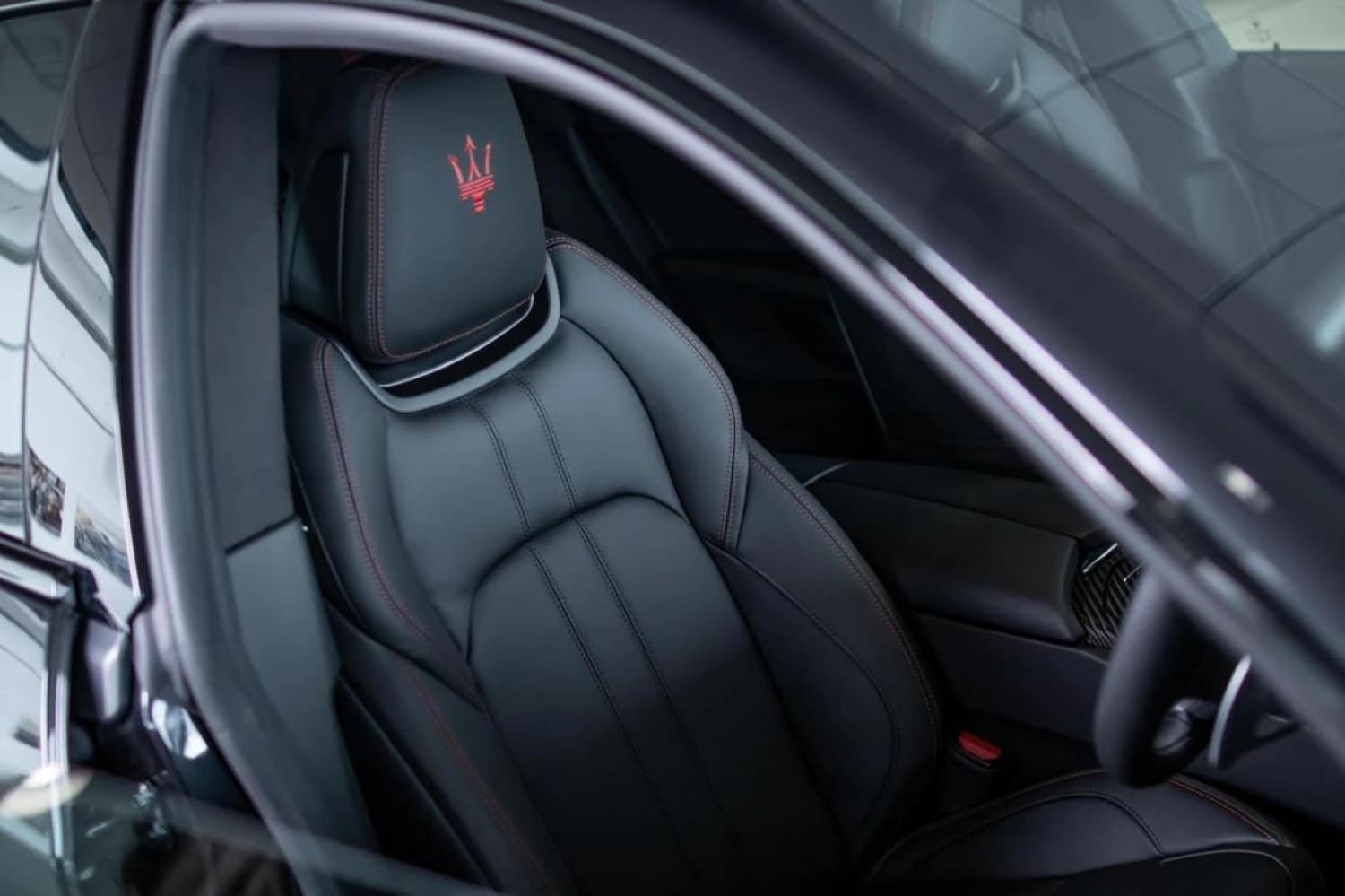 Maserati Quattroporte Modena - фото 3