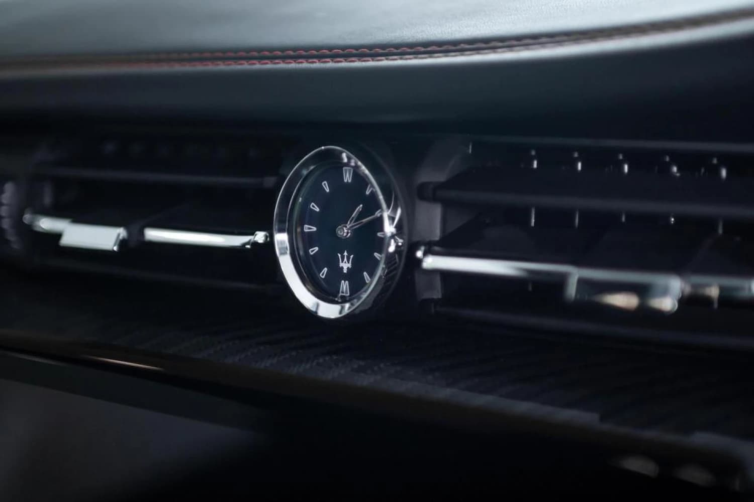 Maserati Quattroporte Modena - фото 19