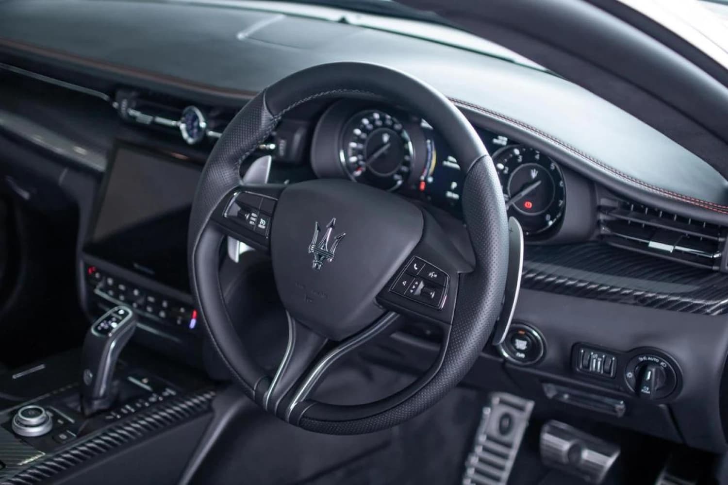 Maserati Quattroporte Modena - фото 24