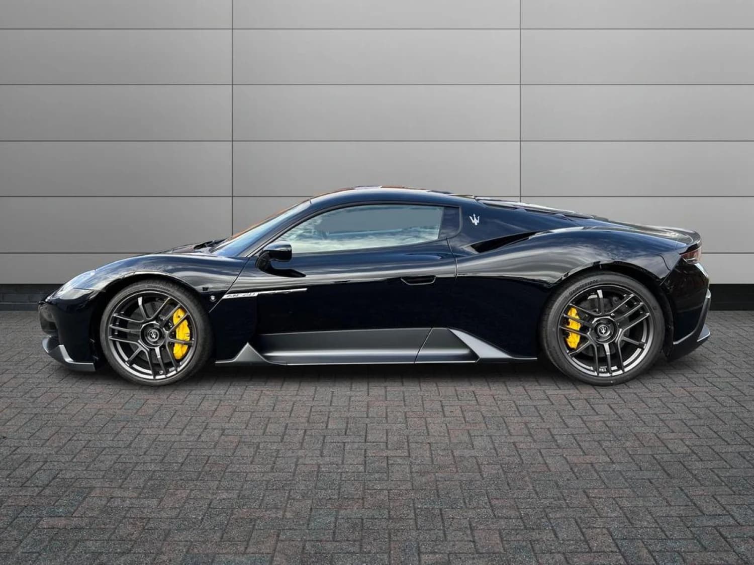 Maserati MC20 V6 DCT - фото 15