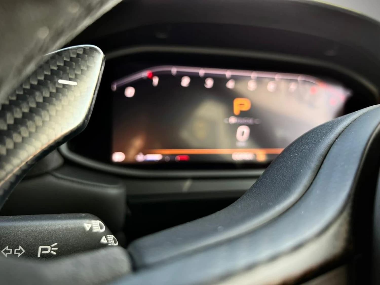 Maserati MC20 V6 DCT - фото 28