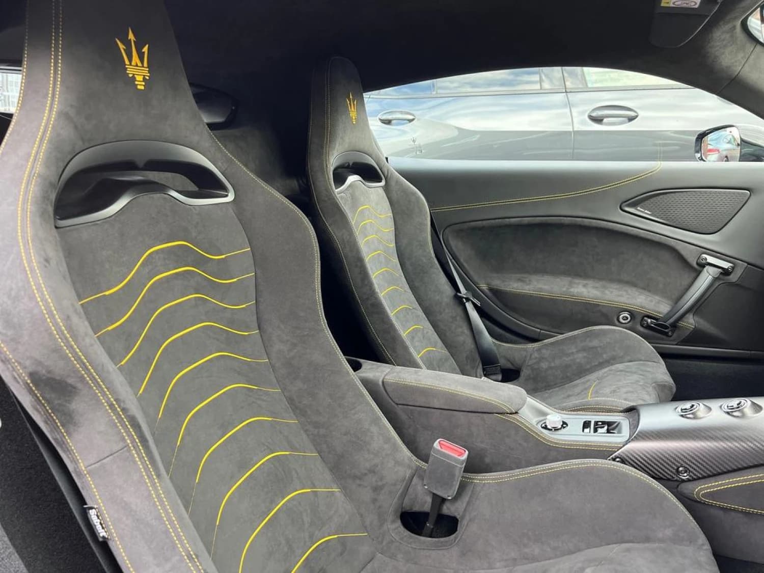 Maserati MC20 V6 DCT - фото 3