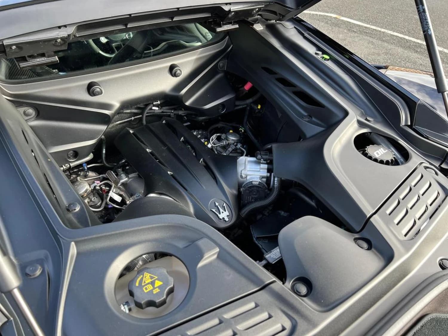 Maserati MC20 V6 DCT - фото 10