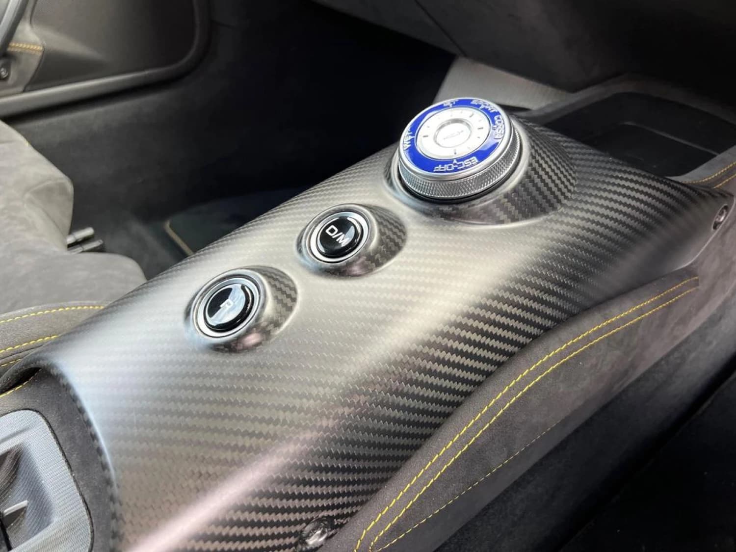 Maserati MC20 V6 DCT - фото 25