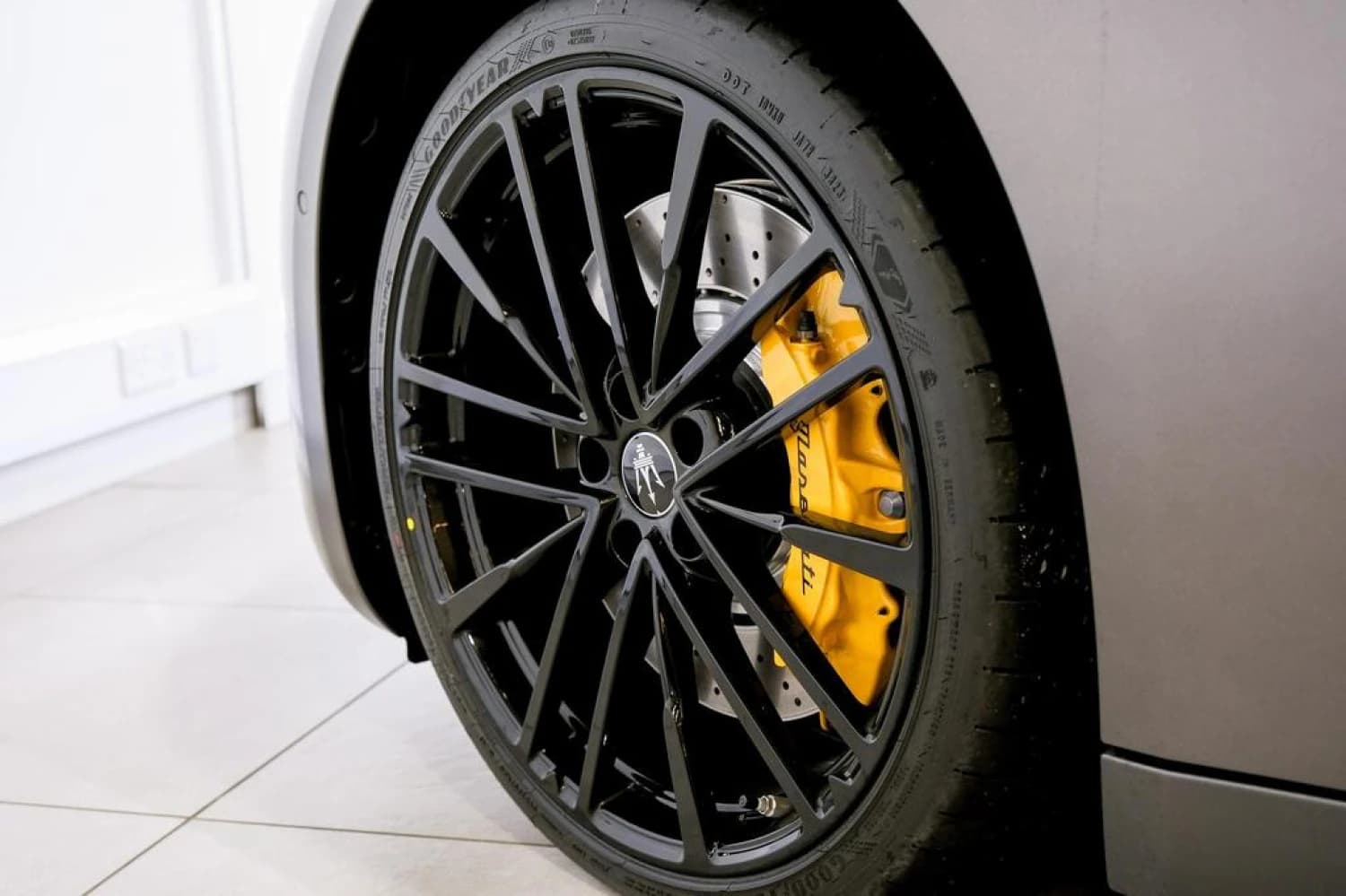 Maserati Granturismo Trofeo - фото 23