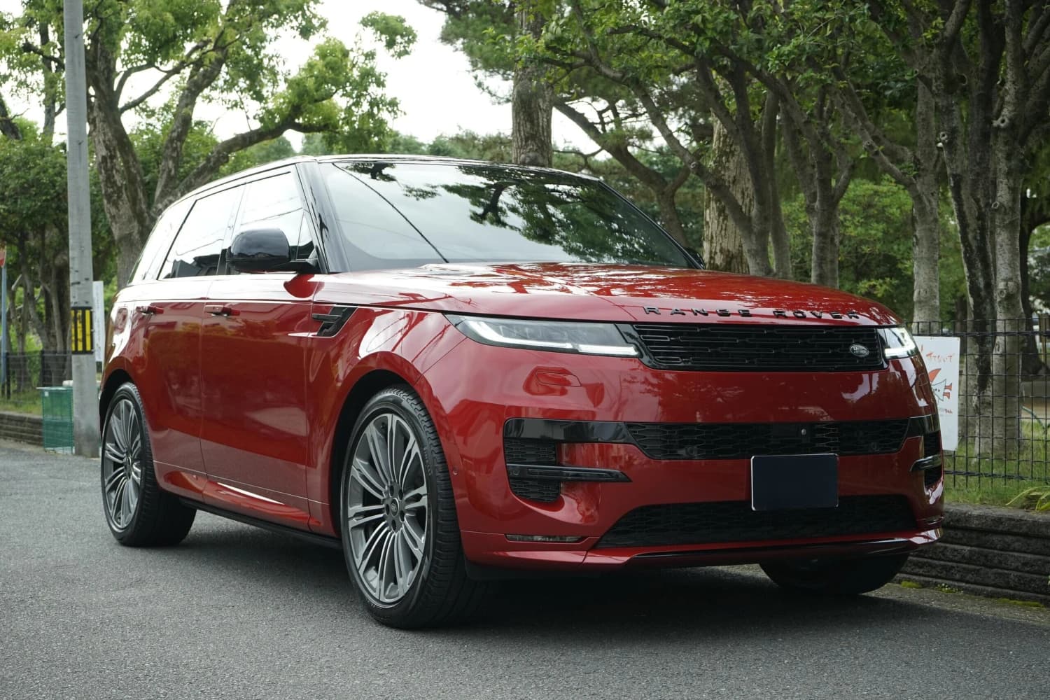 Land Rover Range Rover Sport D300 HSE