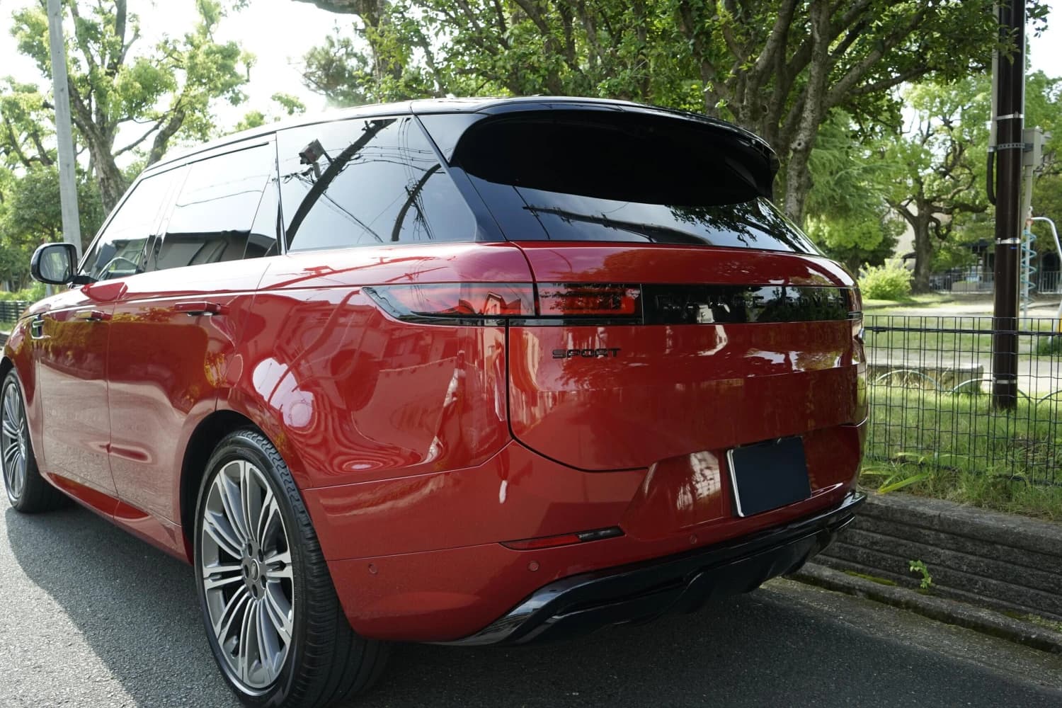 Land Rover Range Rover Sport D300 HSE - фото 4