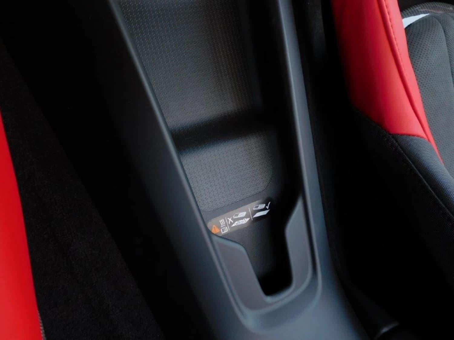 Chevrolet Corvette 3LT - фото 21