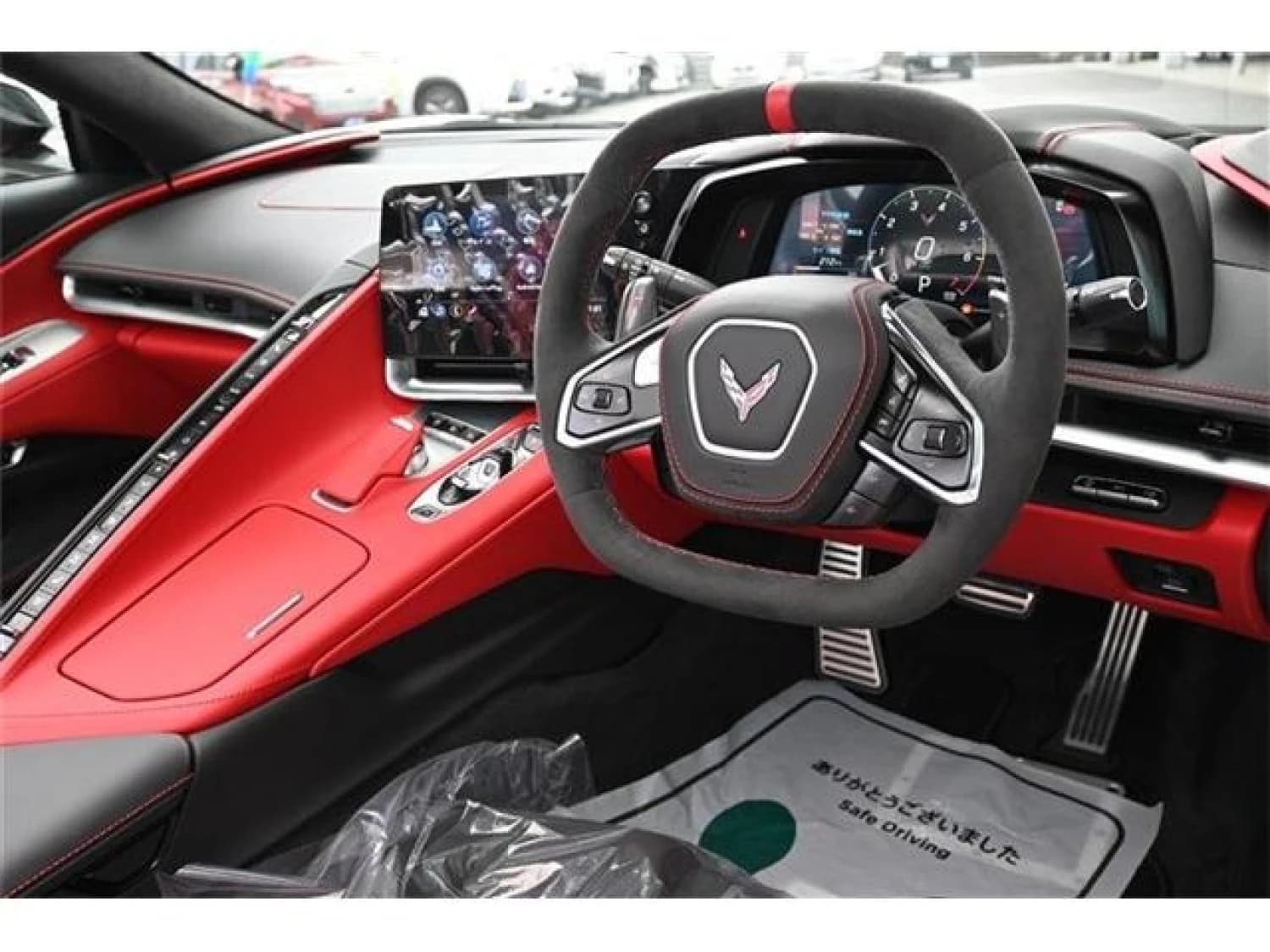 Chevrolet Corvette Convertible - фото 3