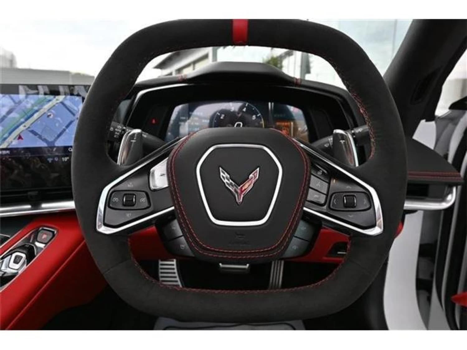 Chevrolet Corvette Convertible - фото 11