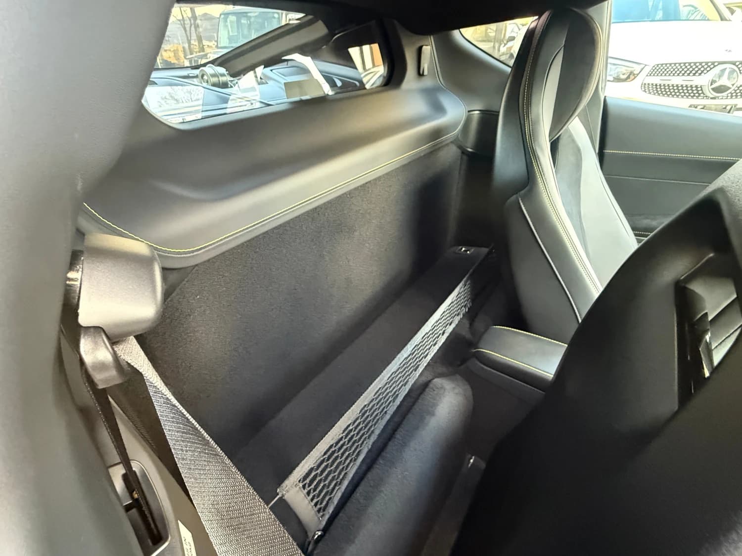 Lotus Emira V6 First Edition - фото 19