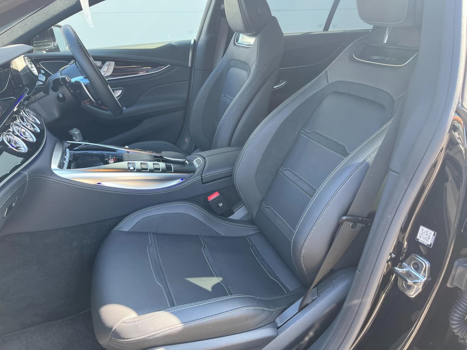 Mercedes AMG GT 43 - фото 7