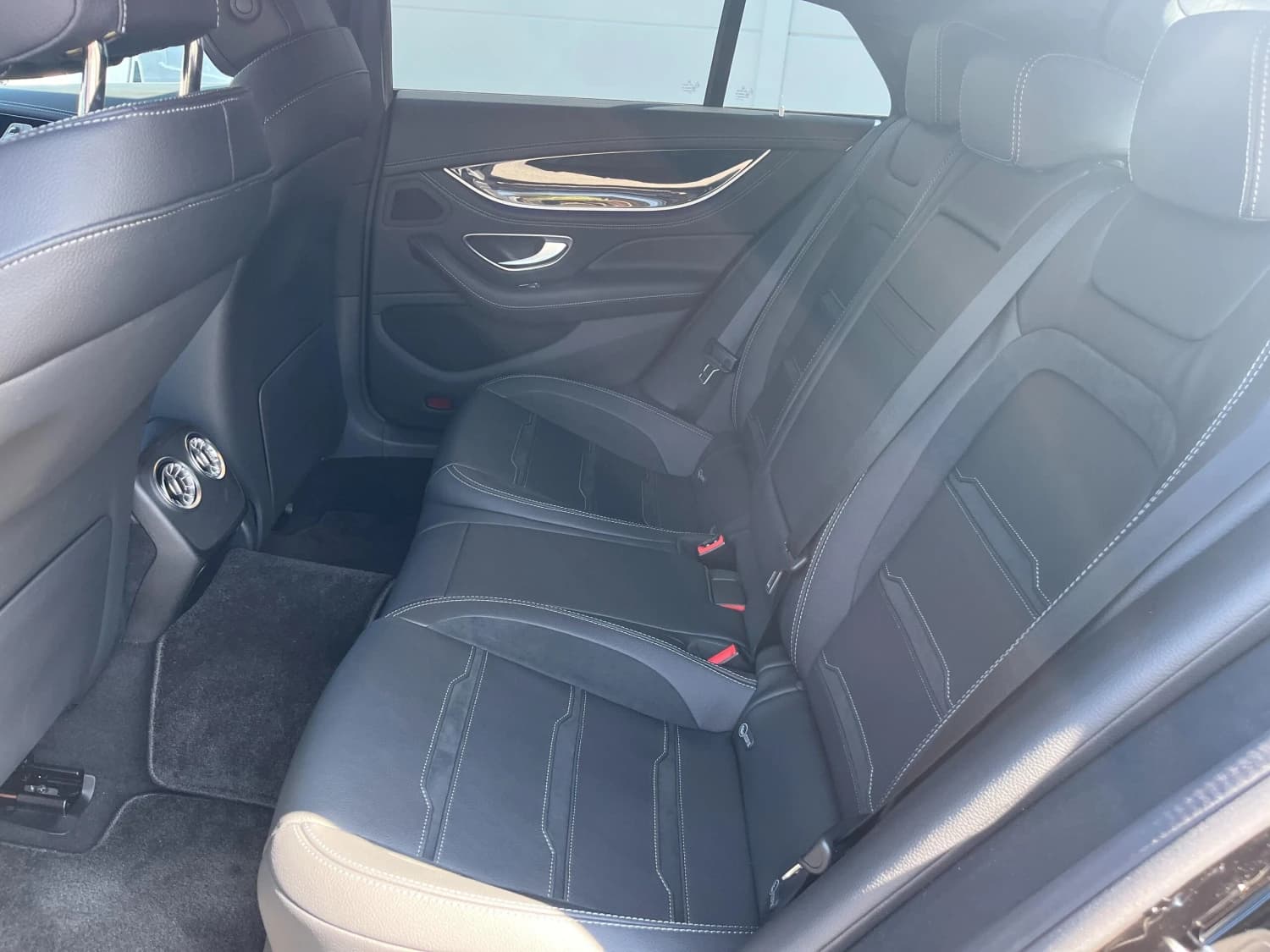 Mercedes AMG GT 43 - фото 17