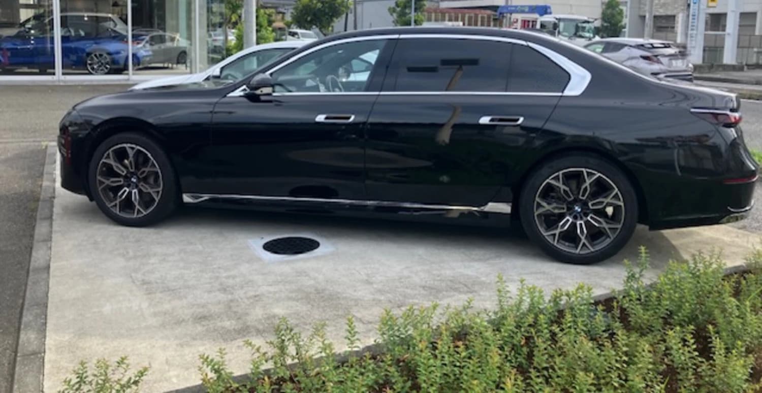 BMW 7 series 740i - фото 4