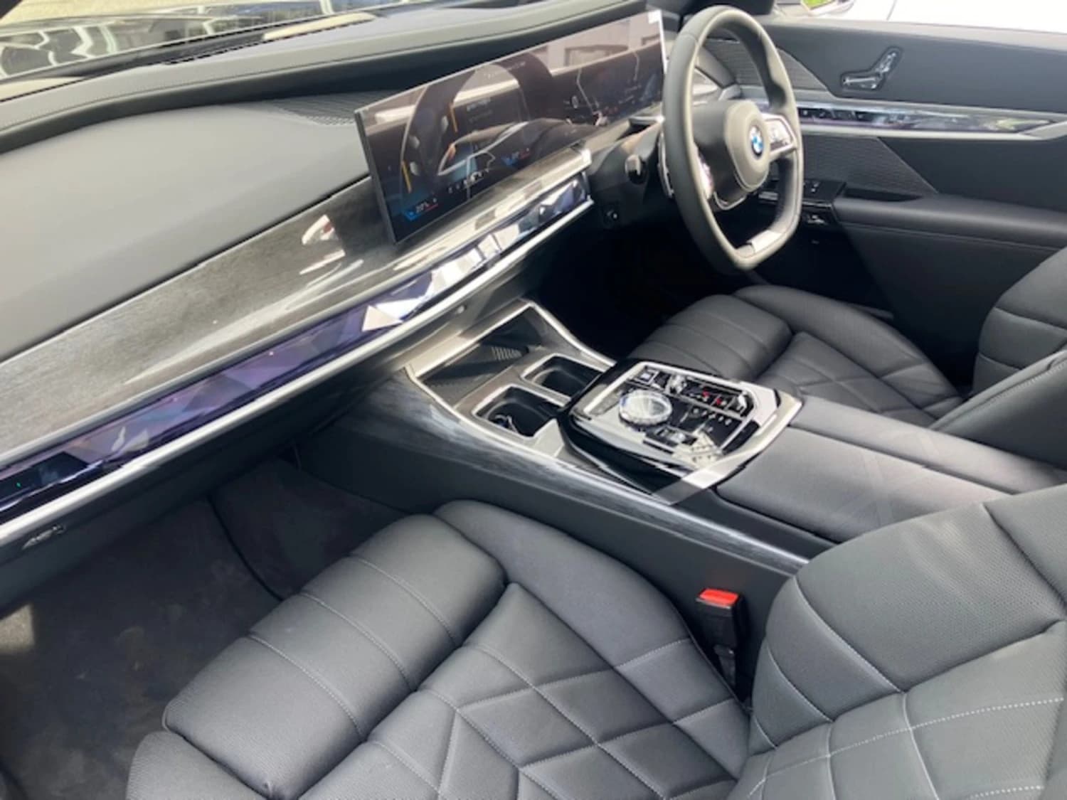 BMW 7 series 740i - фото 8