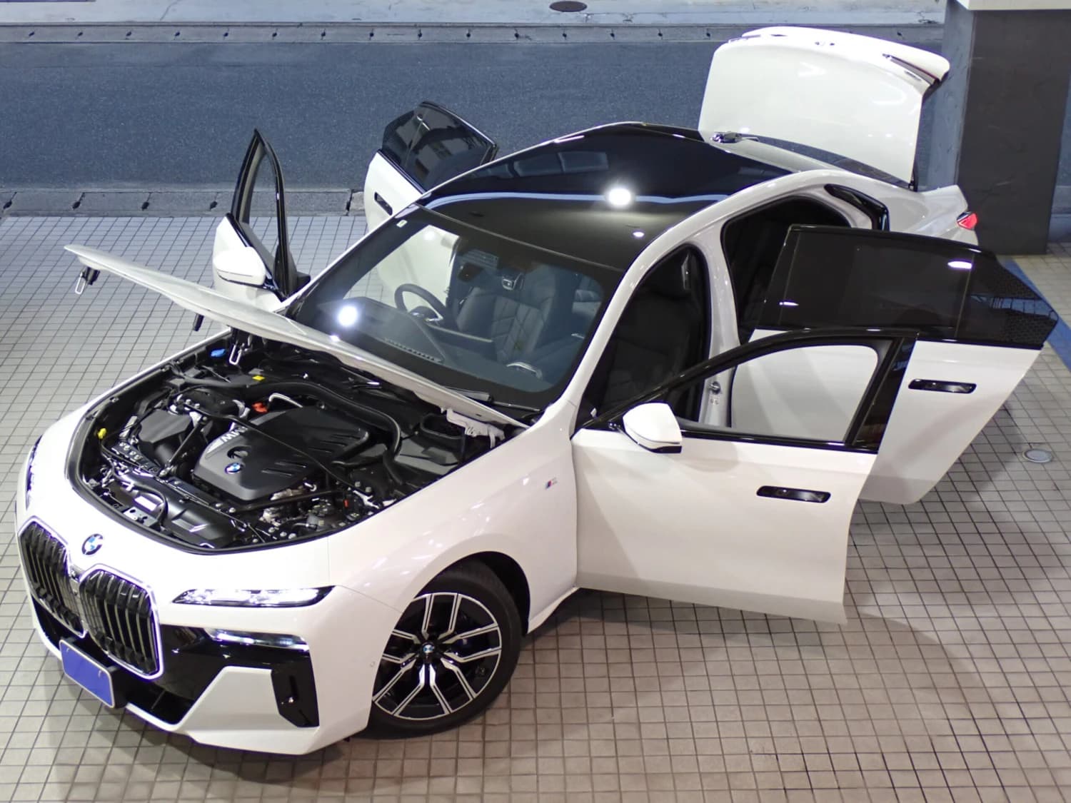 BMW 7 series 740d - фото 5