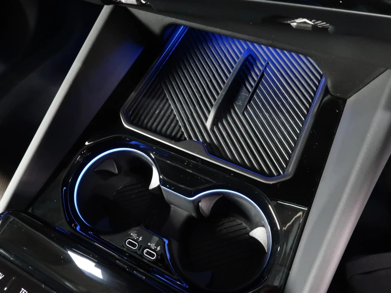 BMW i5 eDrive 40 - фото 9