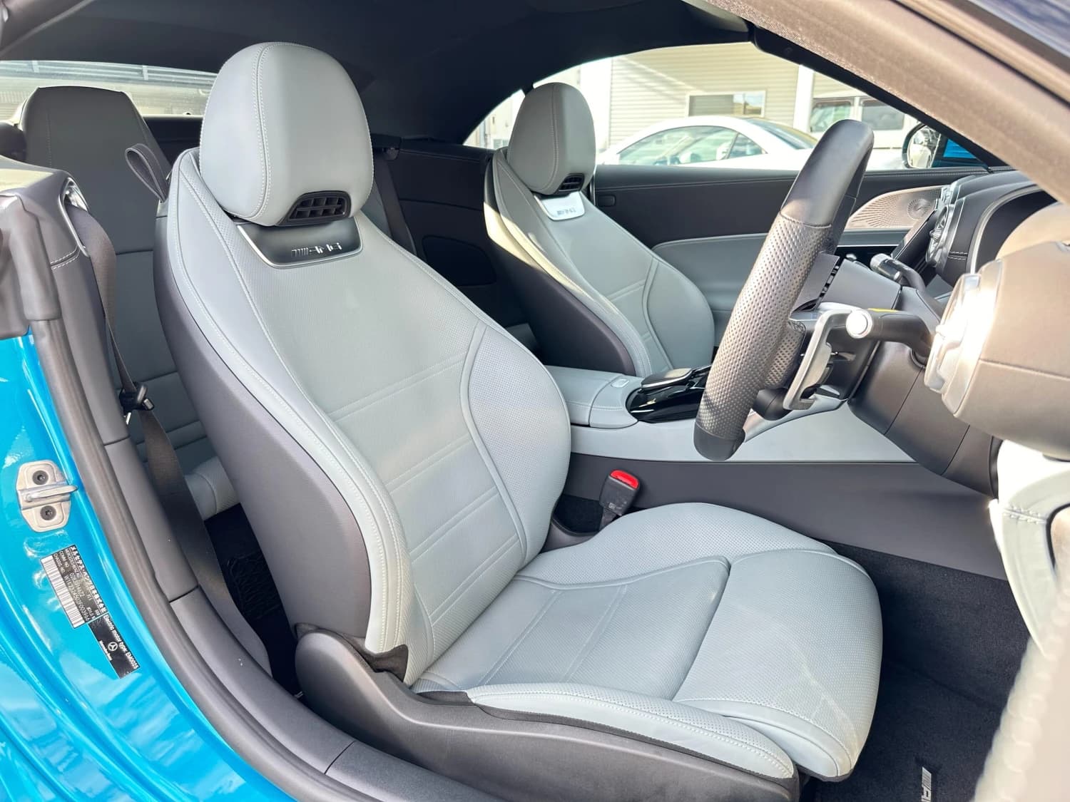 Mercedes SL-class 43 AMG - фото 2