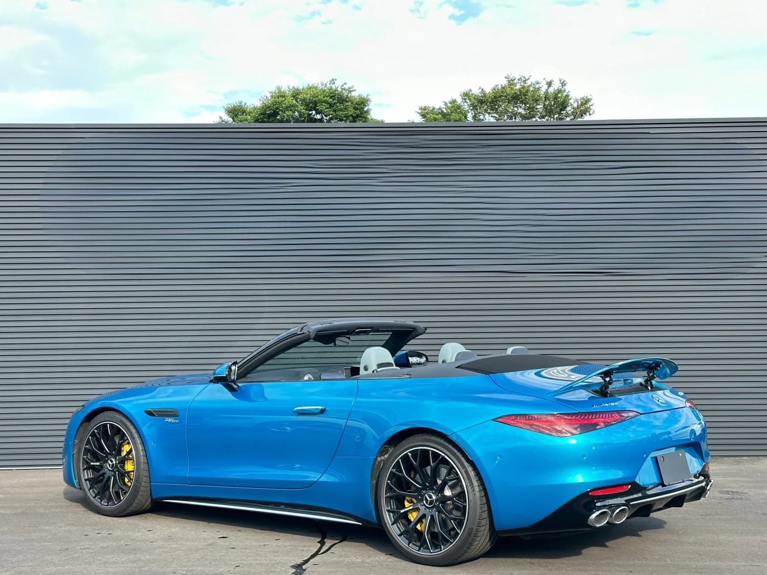 Mercedes SL-class 43 AMG - фото 5