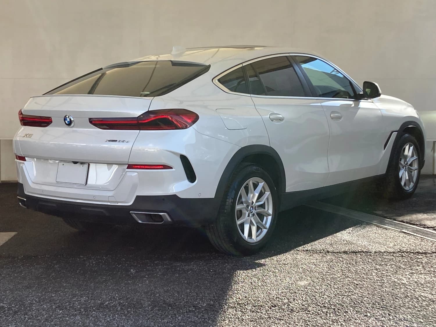 BMW X6 35d - фото 5