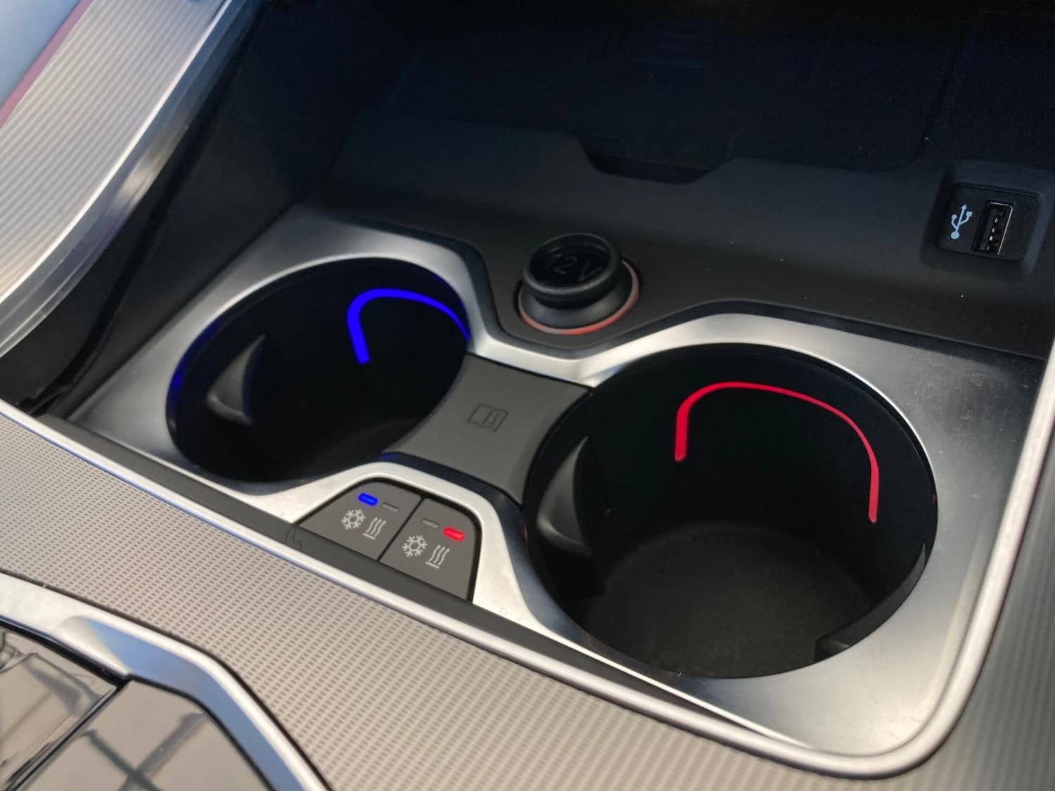 BMW X6 35d - фото 20