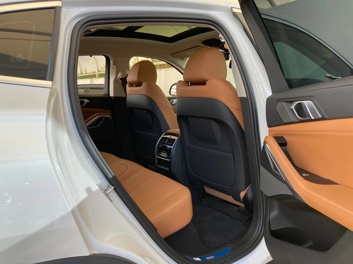 BMW X6 35d - фото 24