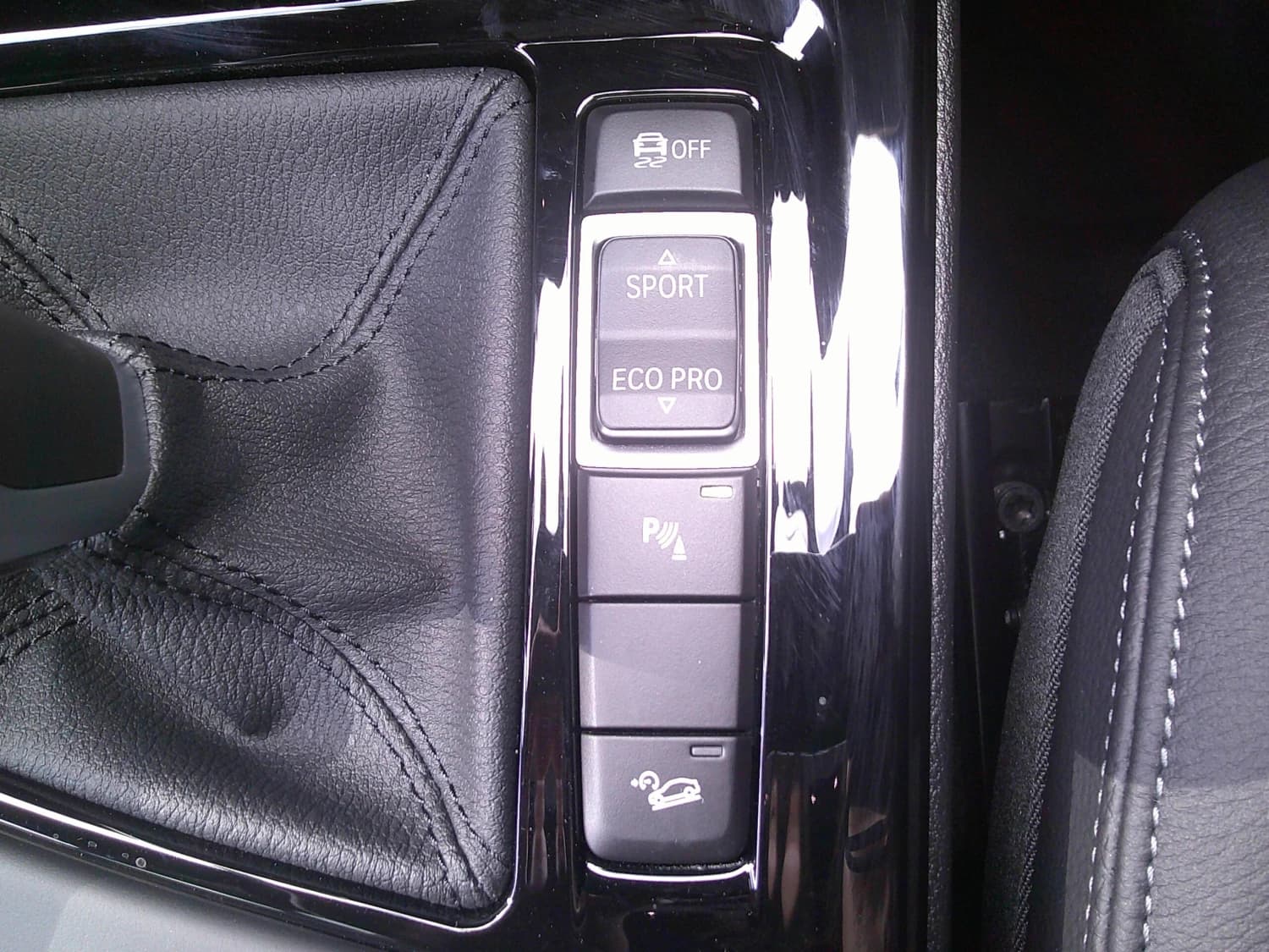 BMW X2 M35i - фото 8