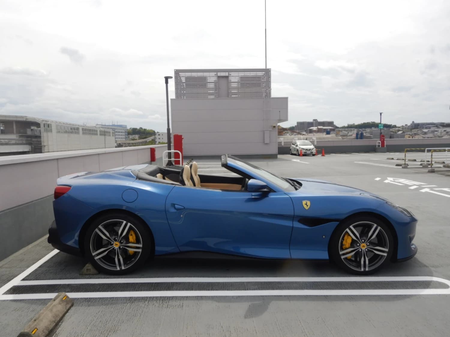 Ferrari Portofino F1 DCT - фото 8