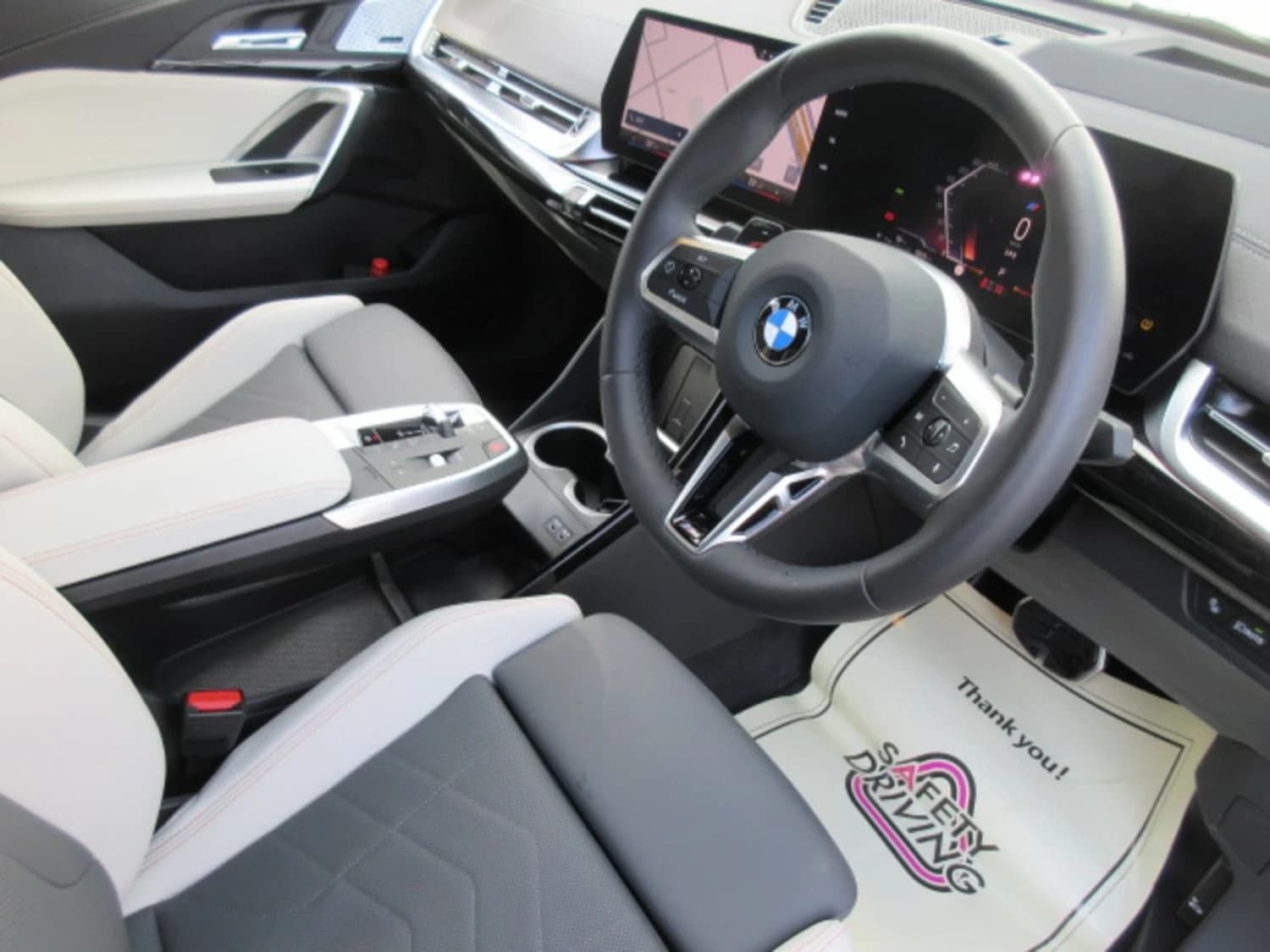 BMW X2 - фото 10