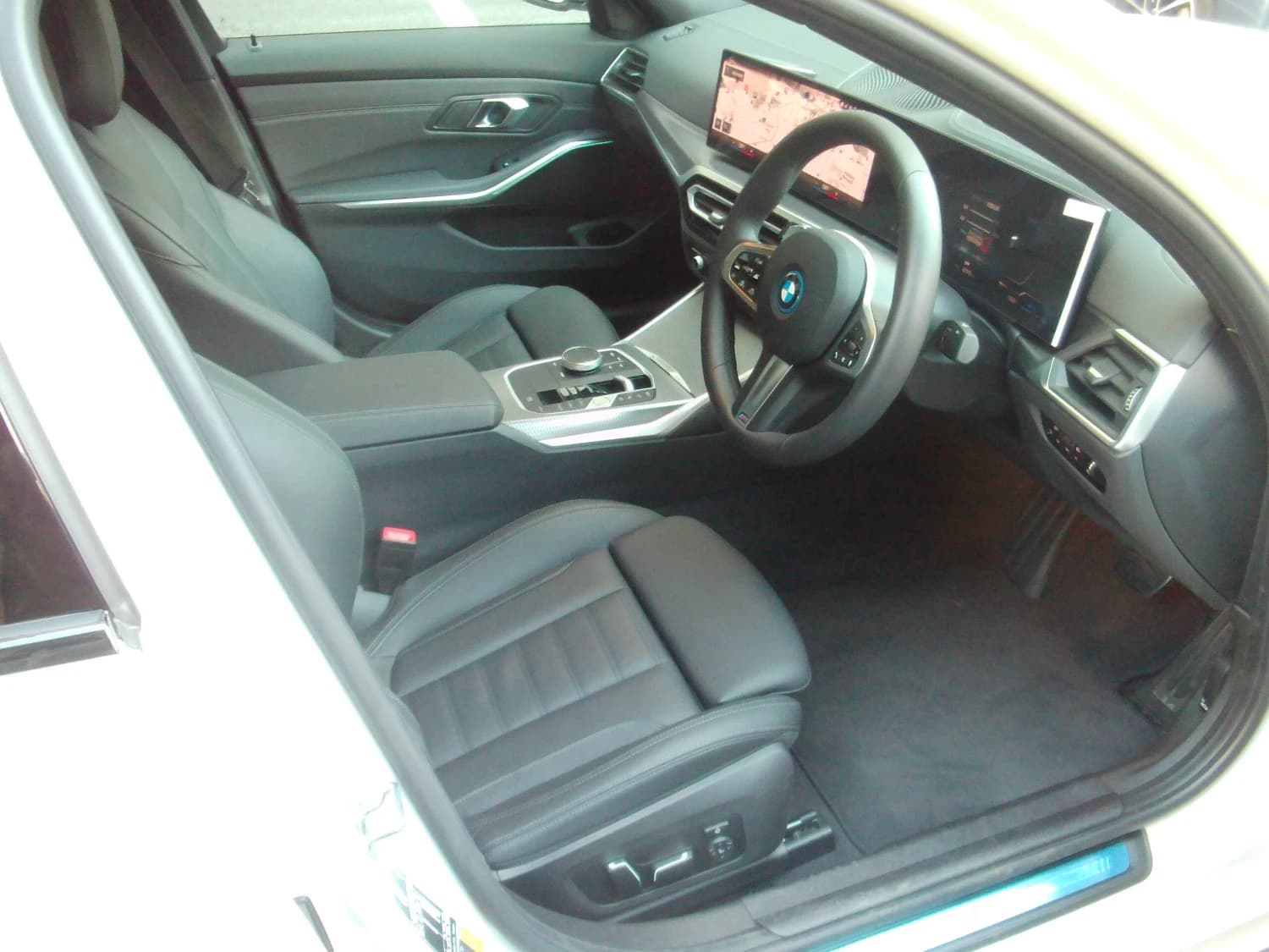 BMW 3 series - фото 3