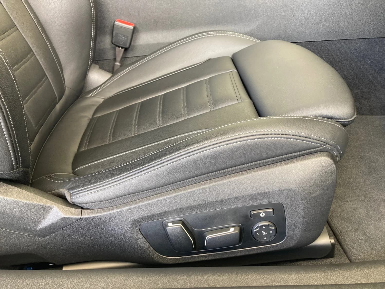 BMW 4 series 420i - фото 18