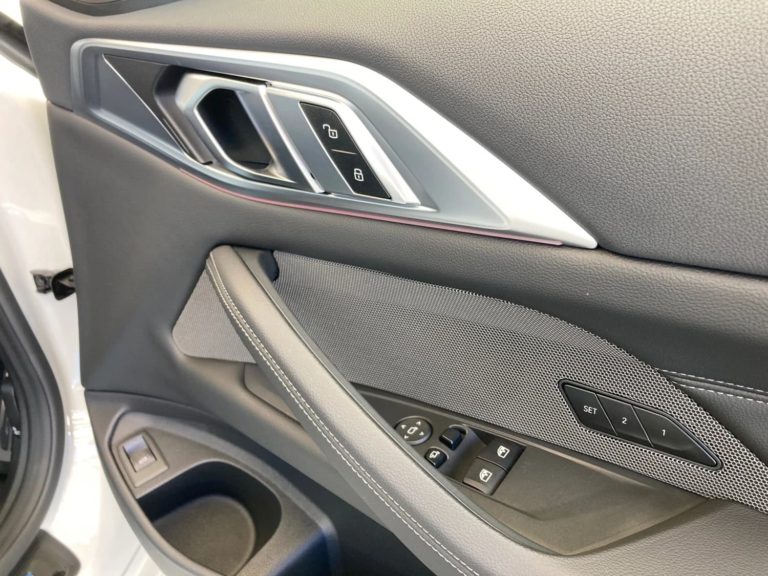 BMW 4 series 420i - фото 19