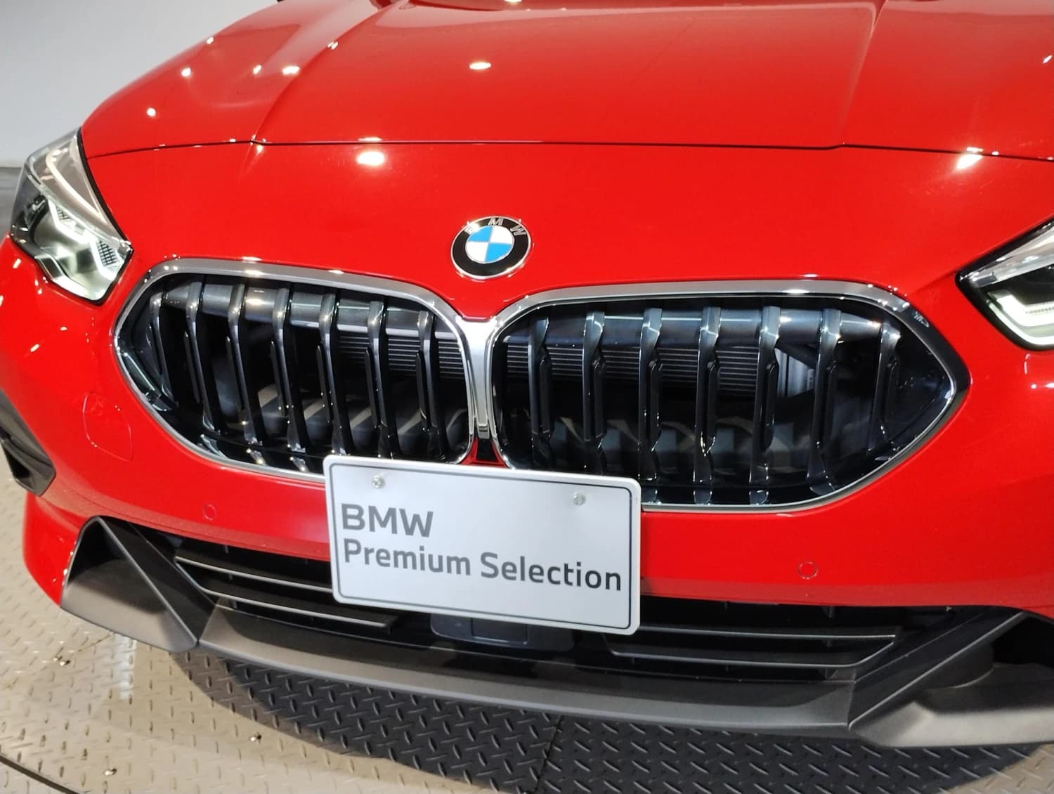 BMW 2 series 218ι - фото 10