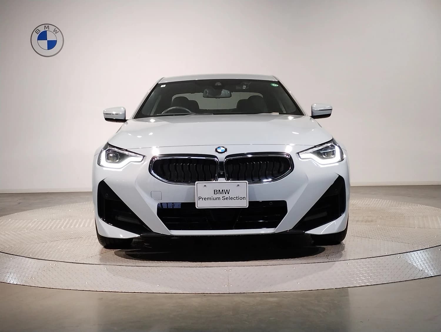 BMW 2 series 220i - фото 3