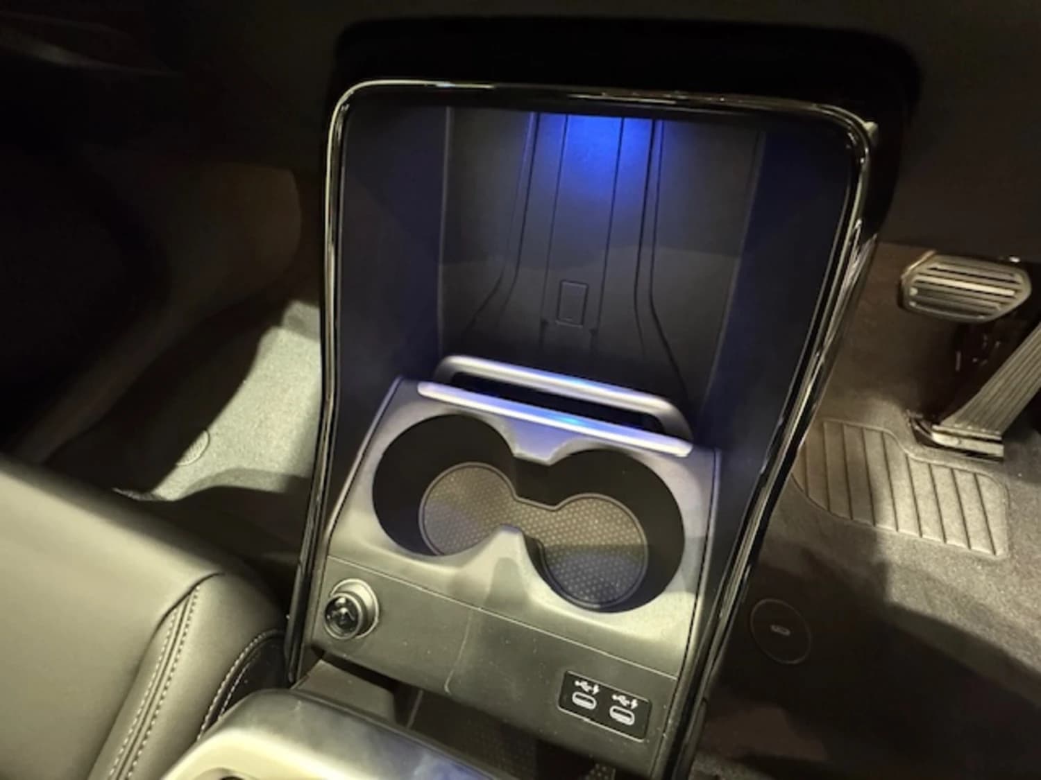 BMW 2 series 218I - фото 10