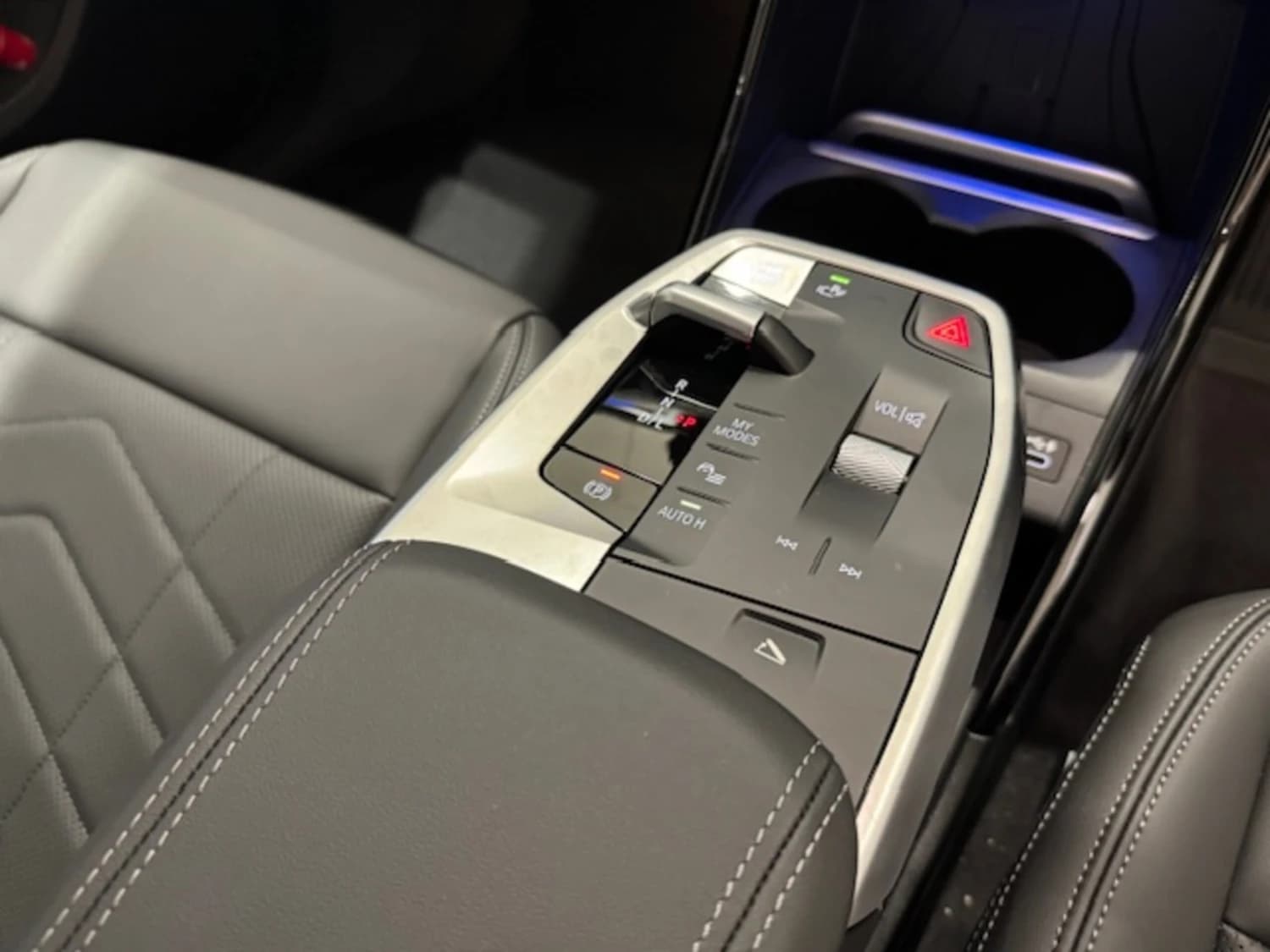 BMW 2 series 218I - фото 11