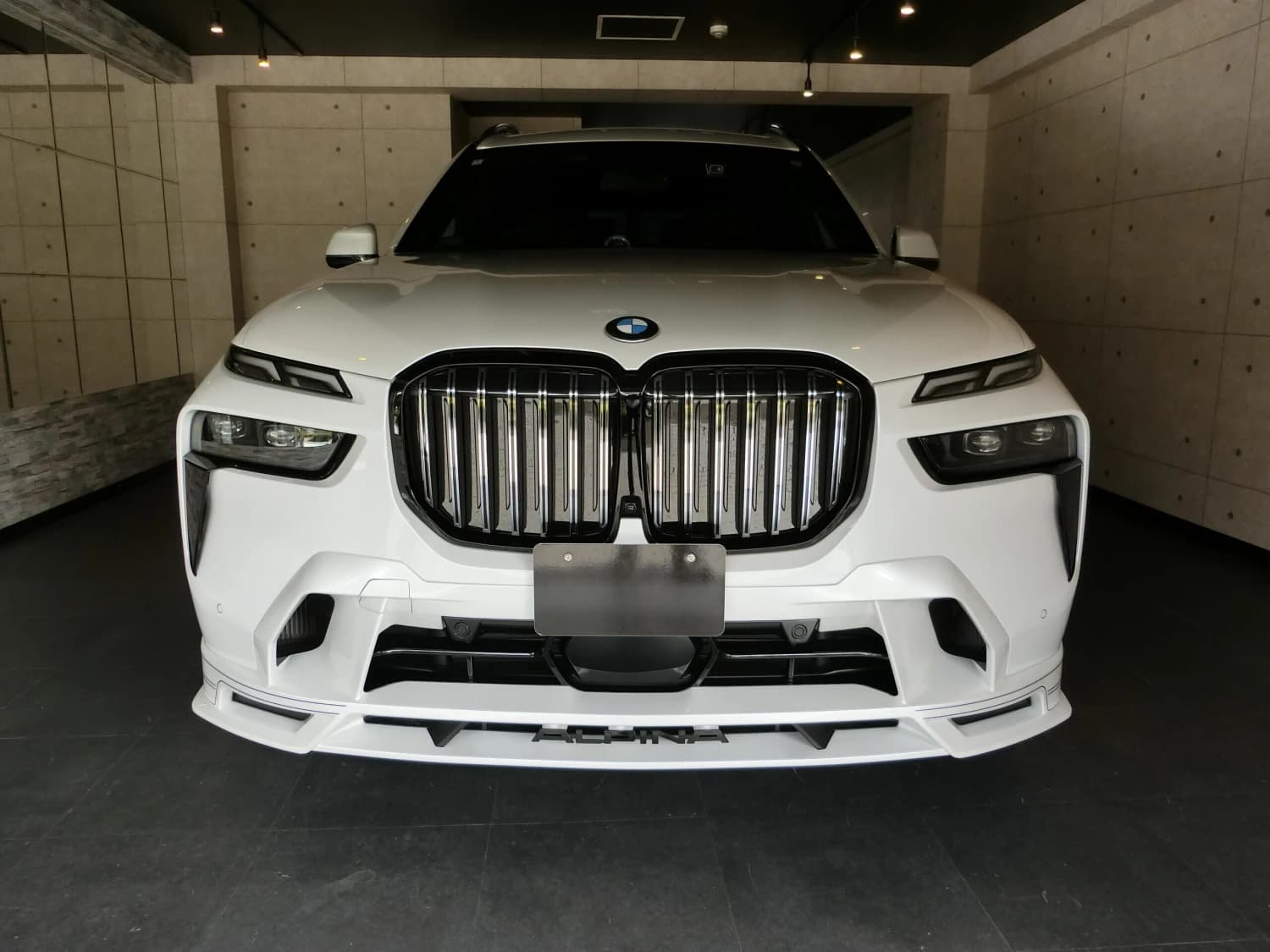 BMW ALPINA XB7 - фото 4