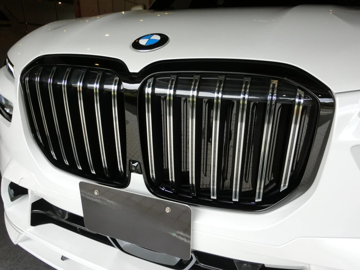 BMW ALPINA XB7 - фото 9