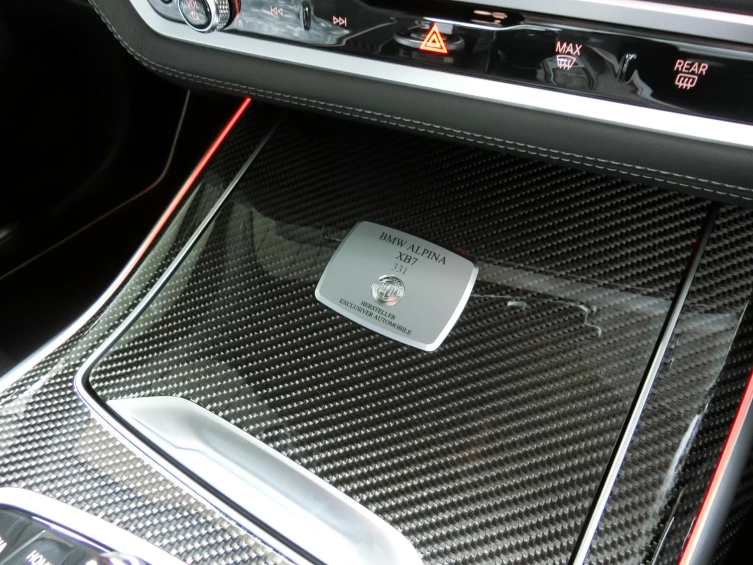 BMW ALPINA XB7 - фото 11