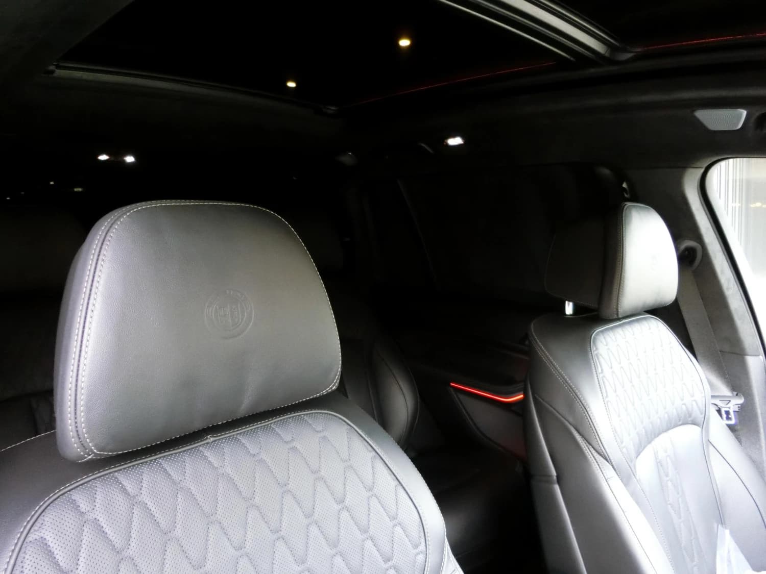 BMW ALPINA XB7 - фото 14