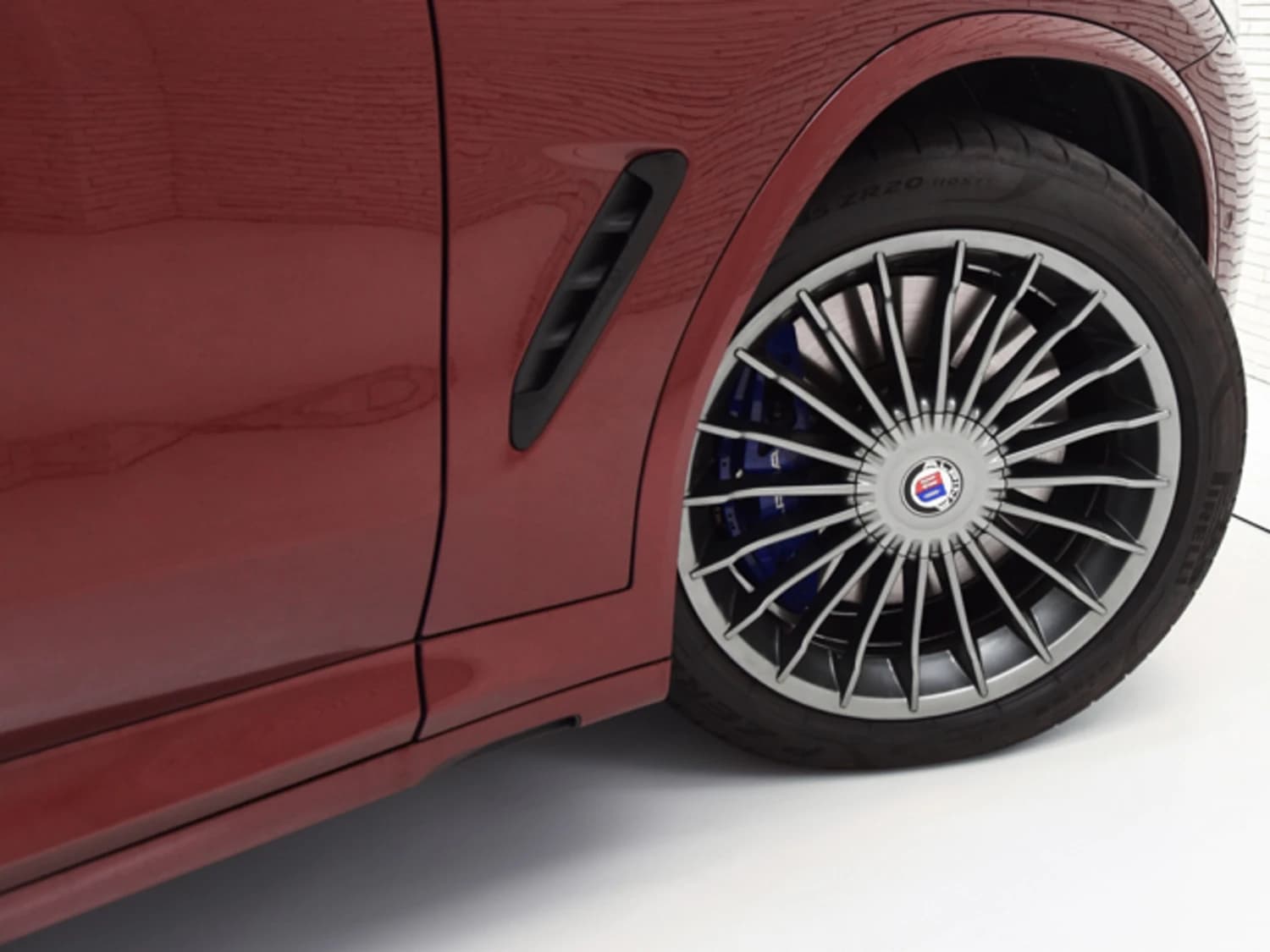 BMW ALPINA XD3 - фото 6